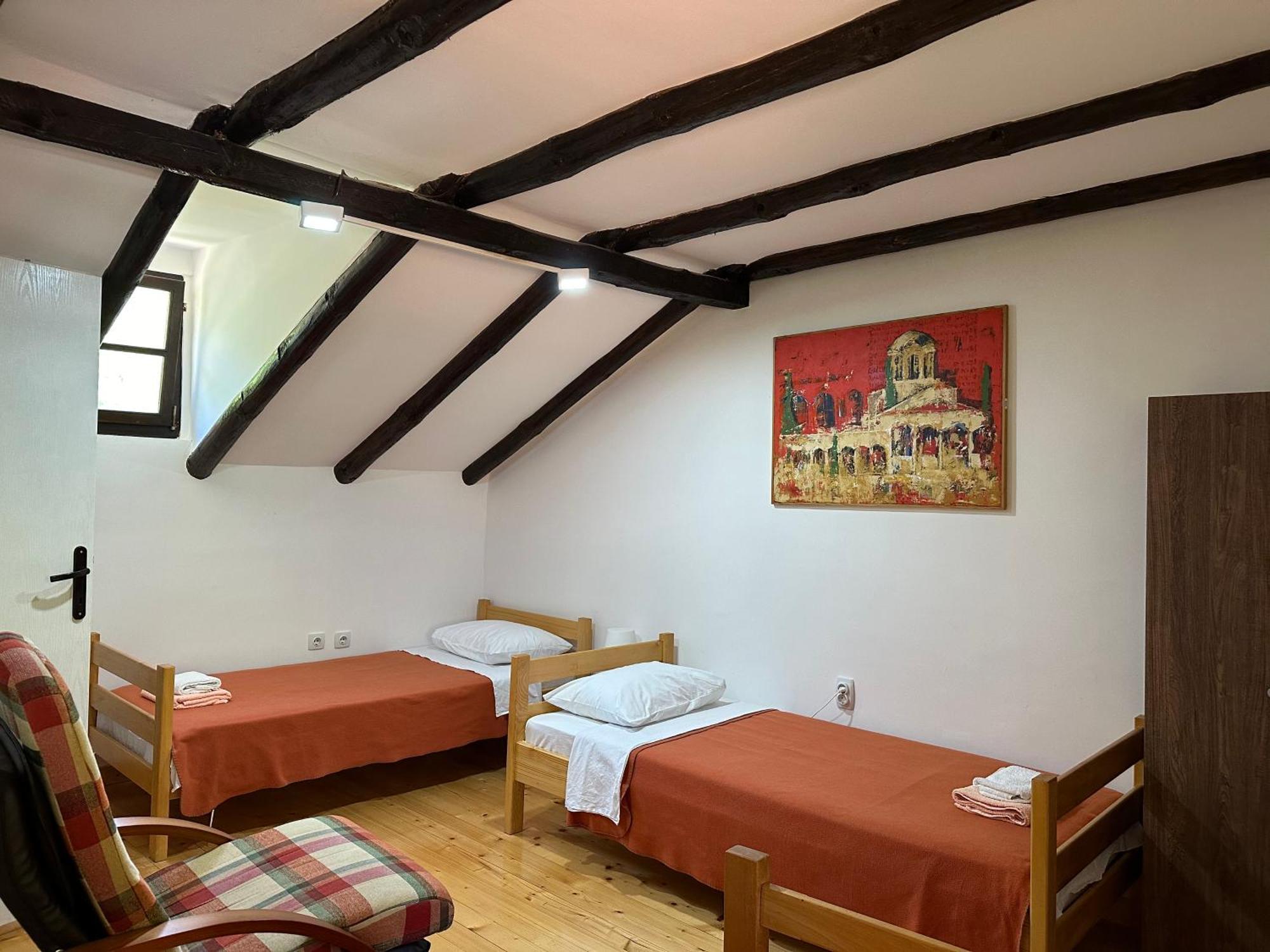 Konak Tosa Poganovo Bagian luar foto